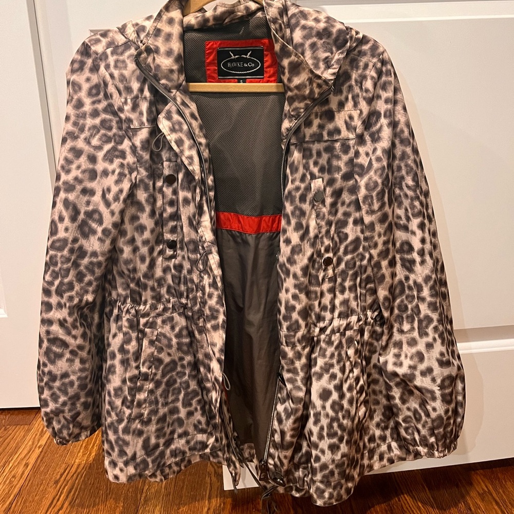 Women’s raincoat